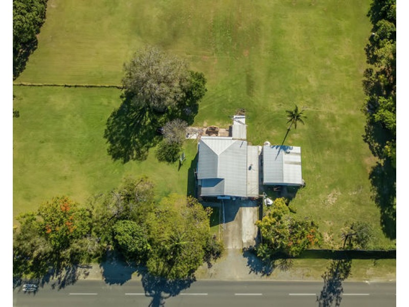8 London Road, Belmont QLD 4153