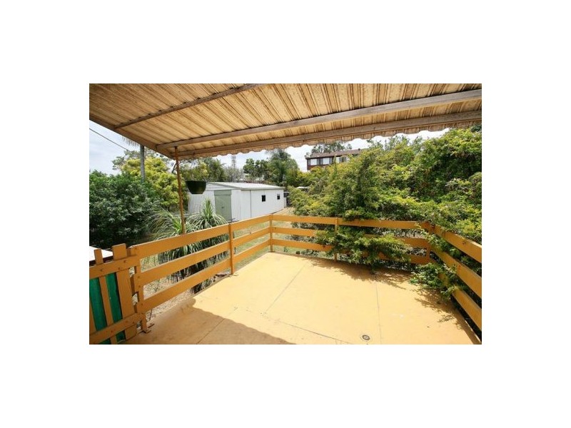 14 Frobisher St, Springwood QLD 4127