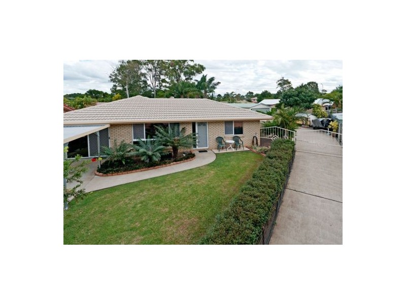 4 Litsea Ct, Regents Park QLD 4118