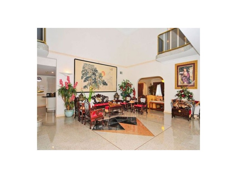 9 Capstan Pl, Macgregor QLD 4109