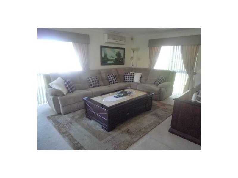 62 Springvale Cct, Underwood QLD 4119