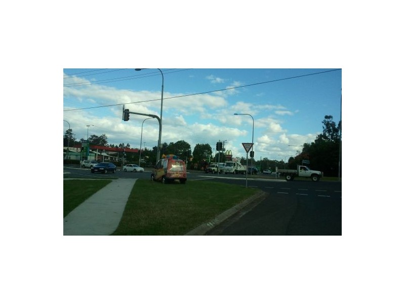 3 Kylah Ct, Yamanto QLD 4305