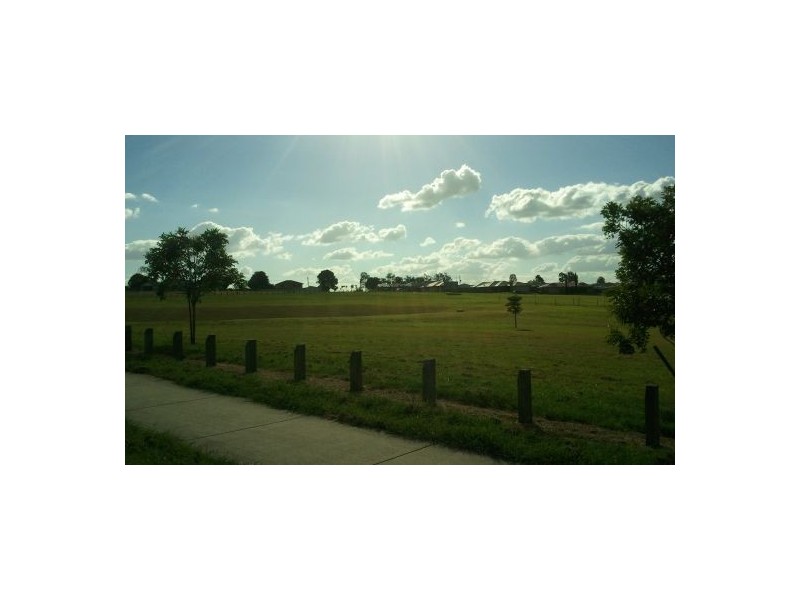 5 Kylah Ct, Yamanto QLD 4305