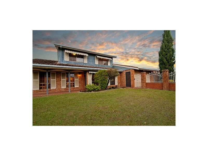 126 Pinelands Rd, Sunnybank Hills QLD 4109