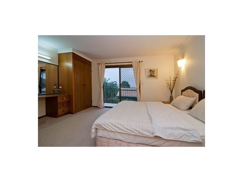 126 Pinelands Rd, Sunnybank Hills QLD 4109