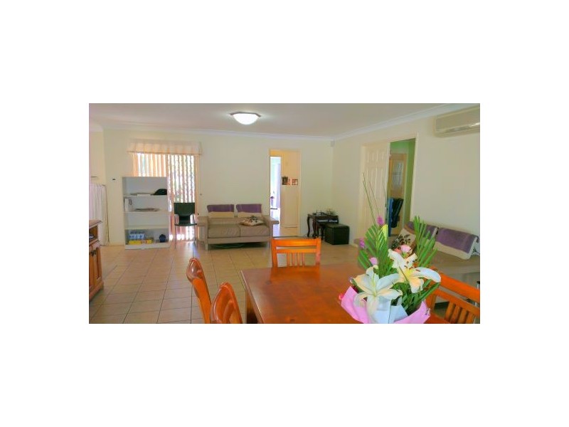 49 Padstow Rd, Eight Mile Plains QLD 4113