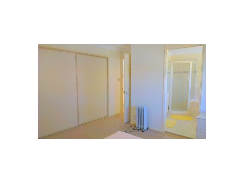 49 Padstow Rd, Eight Mile Plains QLD 4113