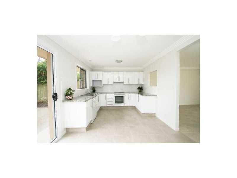 37 Wynne St, Sunnybank Hills QLD 4109