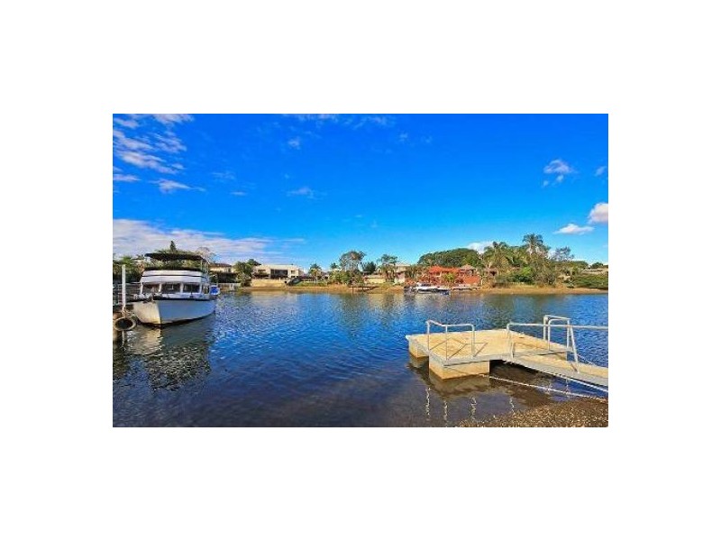 139 Witt Ave, Carrara QLD 4211