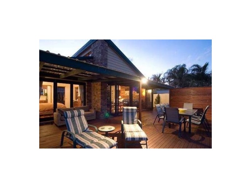 139 Witt Ave, Carrara QLD 4211