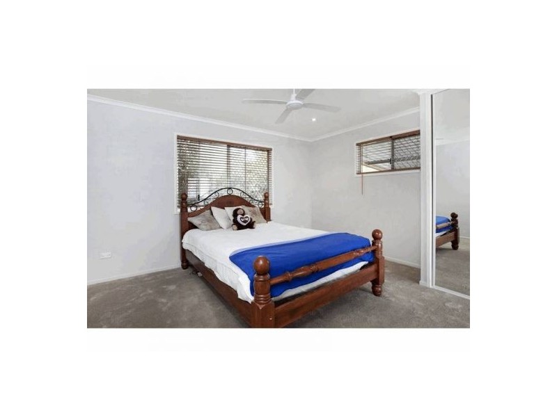 1 Emery St, Sunnybank Hills QLD 4109