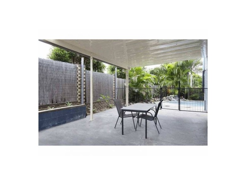 1 Emery St, Sunnybank Hills QLD 4109