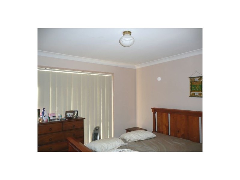 27 Fifth Ave, Marsden QLD 4132