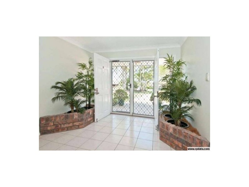 14 Prenzlau Cr, Windaroo QLD 4207