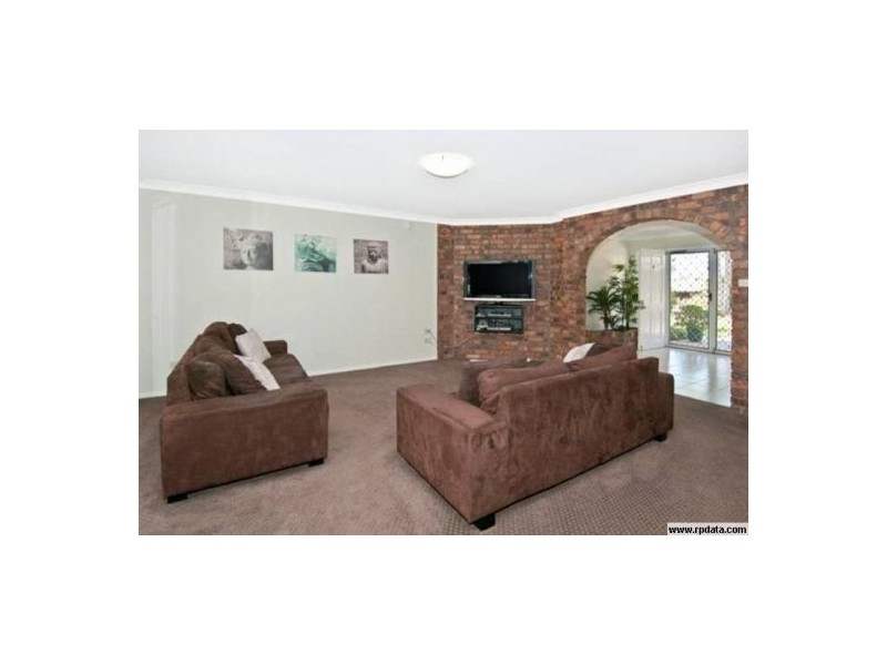 14 Prenzlau Cr, Windaroo QLD 4207