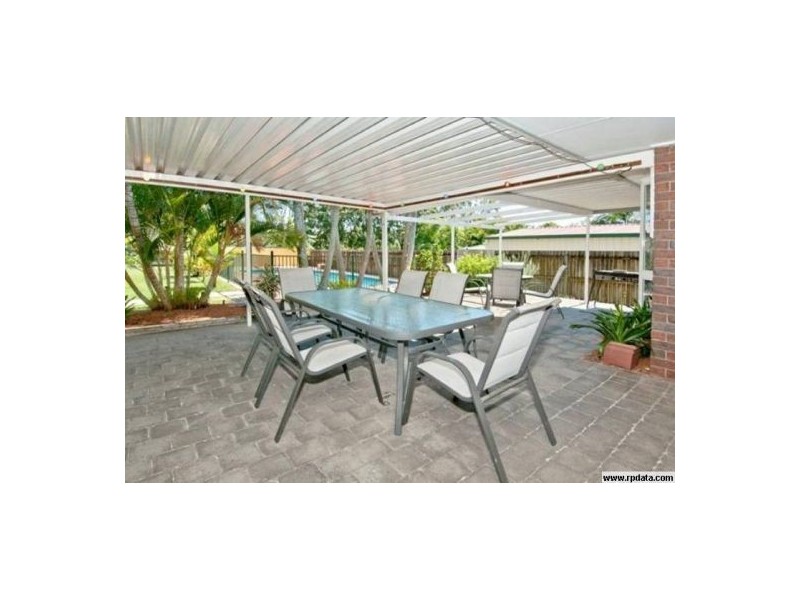 14 Prenzlau Cr, Windaroo QLD 4207