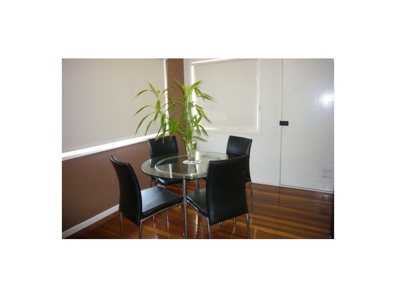 23 Lisbeth St, Springwood QLD 4127