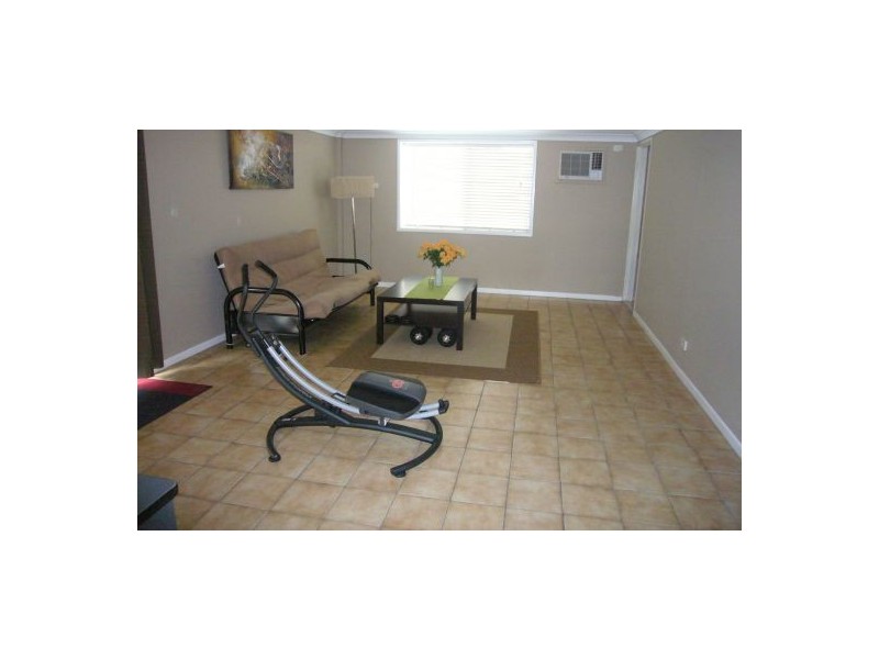 23 Lisbeth St, Springwood QLD 4127