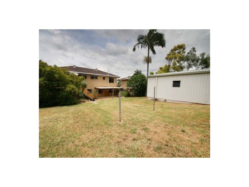 14 Frobisher St, Springwood QLD 4127