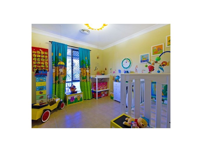 38 Dianella Ct, New Beith QLD 4124