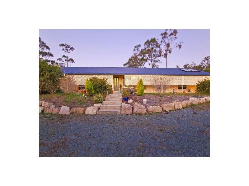 38 Dianella Ct, New Beith QLD 4124