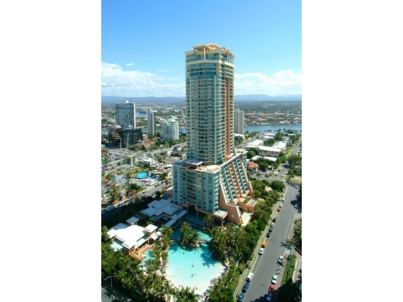 4/5 Palm Av, Surfers Paradise QLD 4217