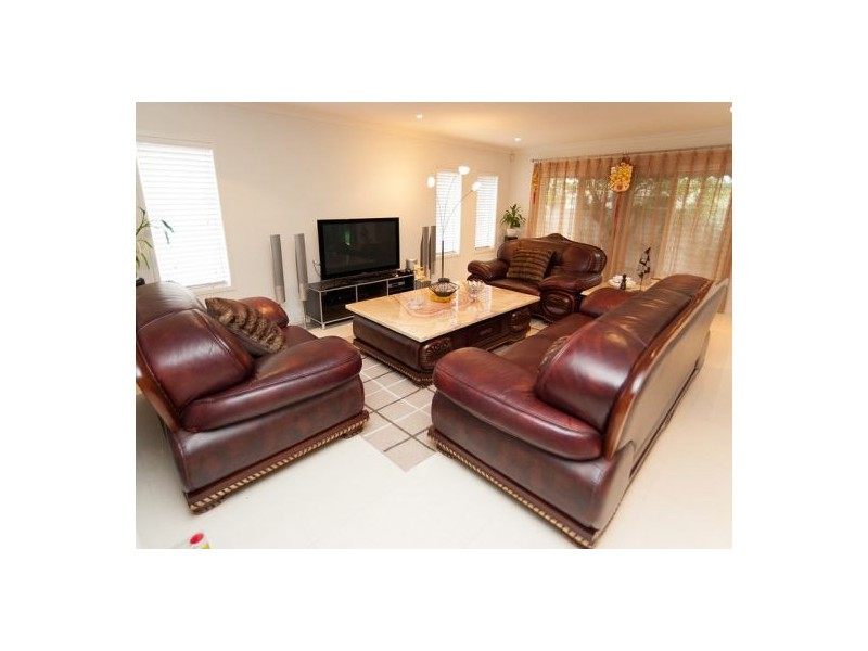 71 Dunedin St, Sunnybank QLD 4109