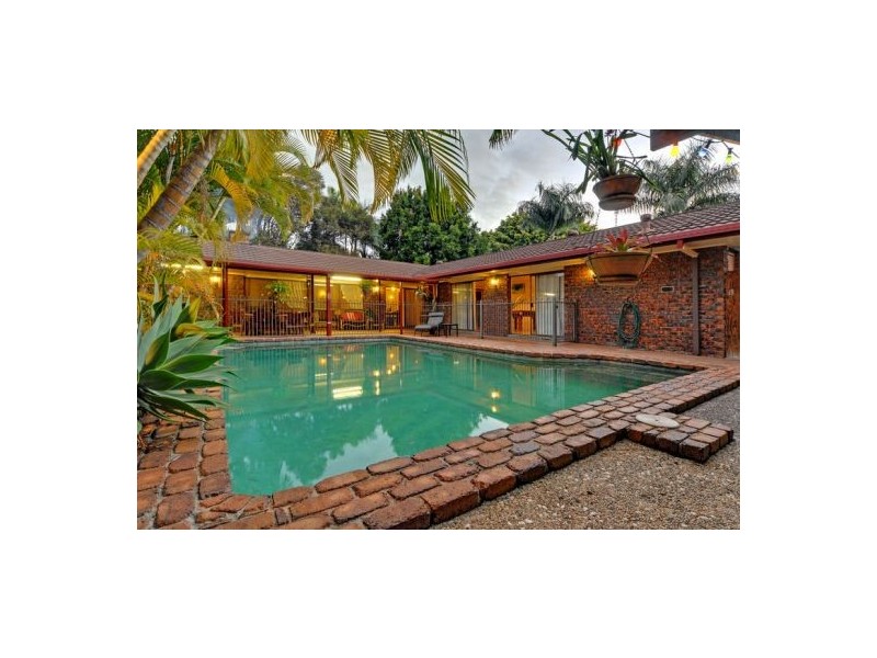 24 Altoft St, Kuraby QLD 4112