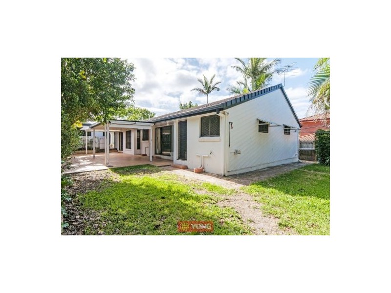 4 Saffron St, Robertson QLD 4109