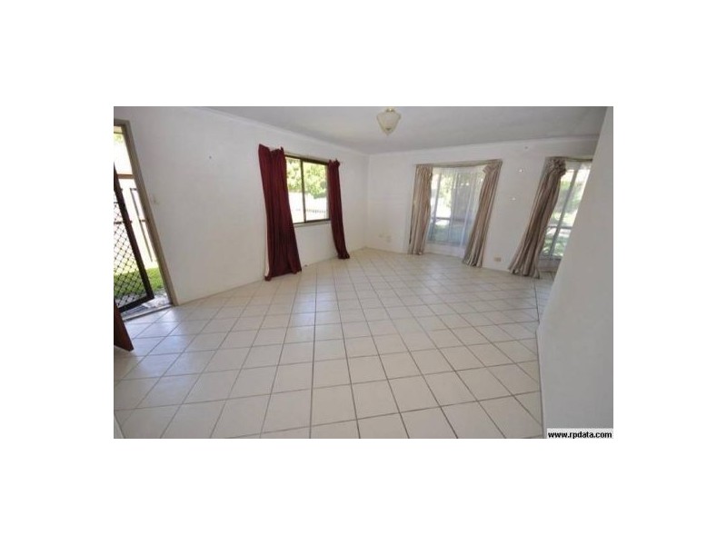 9 Canopus Court, Kingston QLD 4114