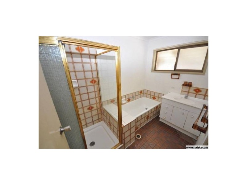 9 Canopus Court, Kingston QLD 4114