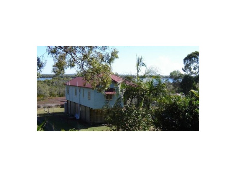 42-44 Charles Terrace, Macleay Island QLD 4184