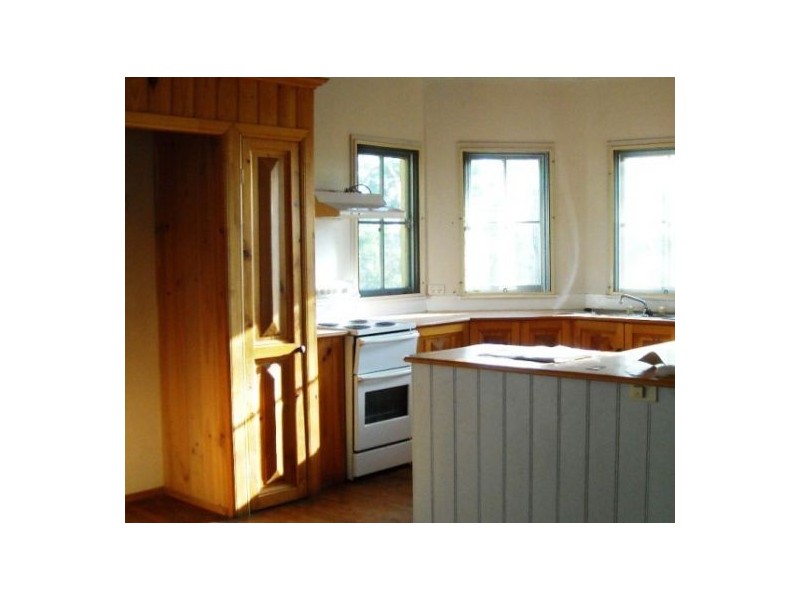 42-44 Charles Terrace, Macleay Island QLD 4184