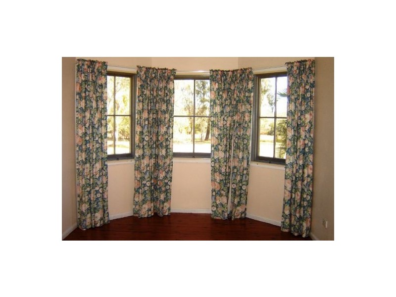 42-44 Charles Terrace, Macleay Island QLD 4184