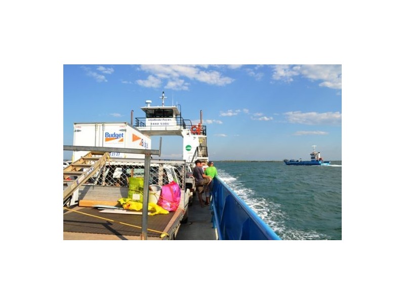 42-44 Charles Terrace, Macleay Island QLD 4184