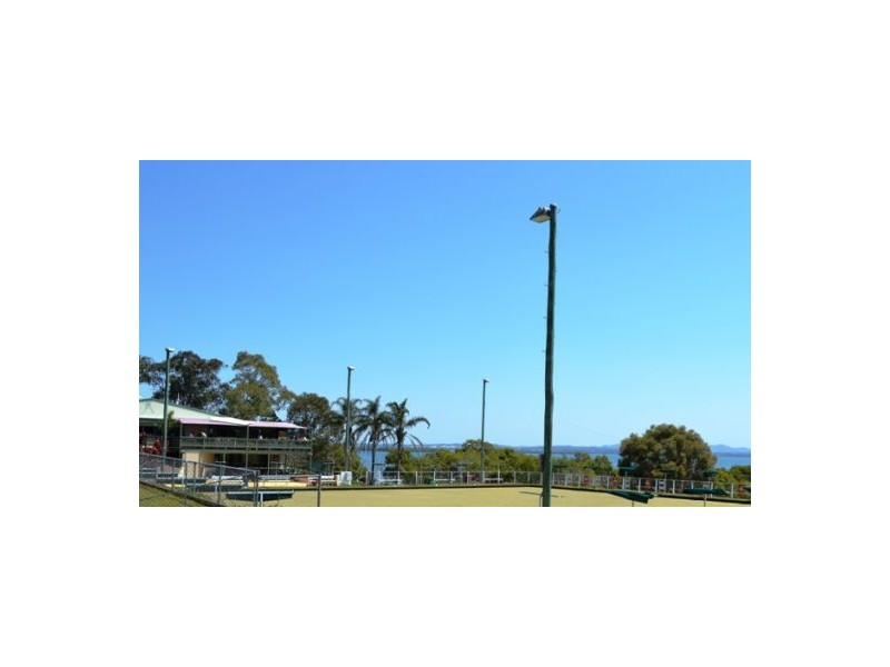 42-44 Charles Terrace, Macleay Island QLD 4184