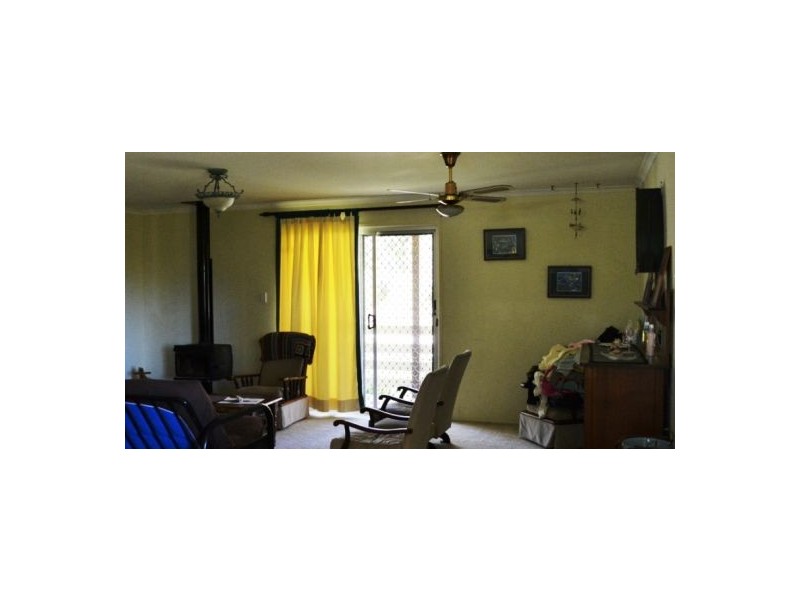 82-84 Charles Terrace, Macleay Island QLD 4184