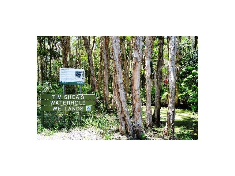 82-84 Charles Terrace, Macleay Island QLD 4184