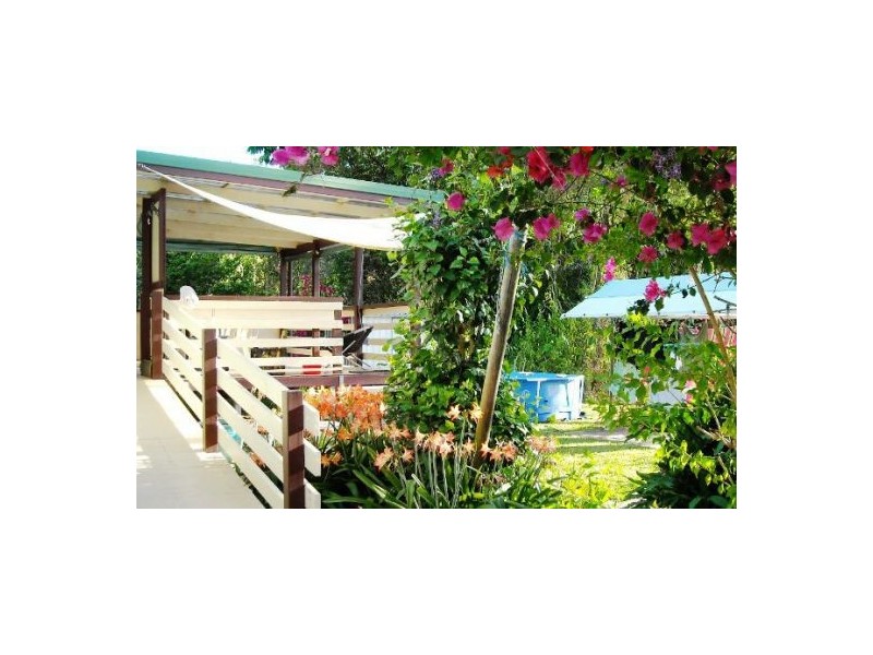 82-84 Charles Terrace, Macleay Island QLD 4184