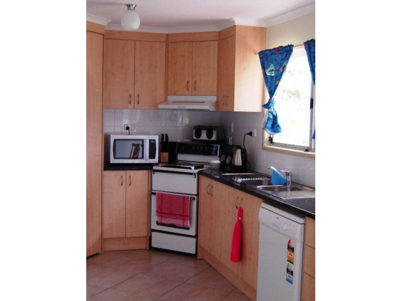 9 Keyes Street, Loganlea QLD 4131