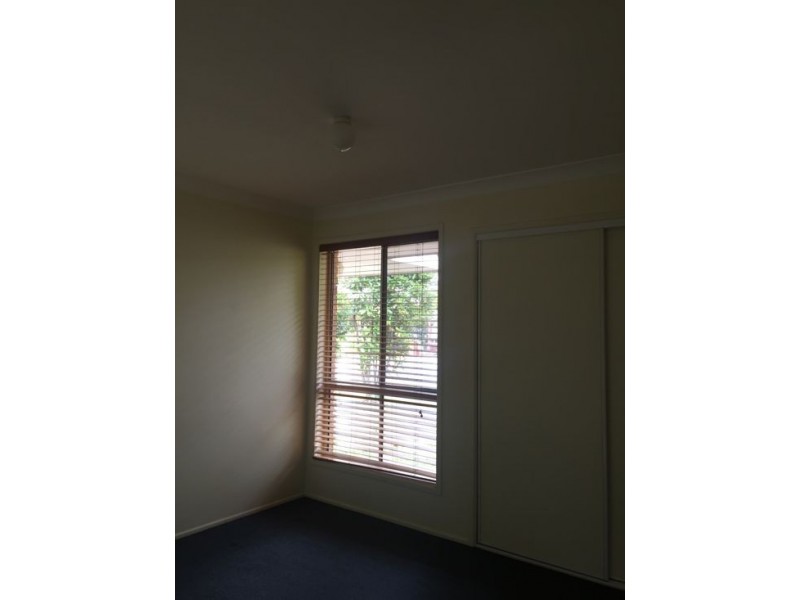 13 Housman Place, Calamvale QLD 4116