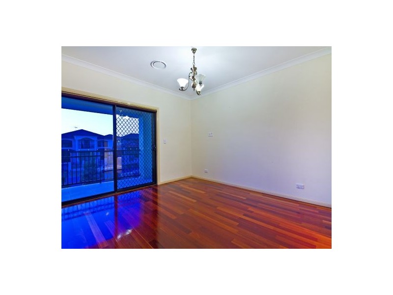 Stretton QLD 4116