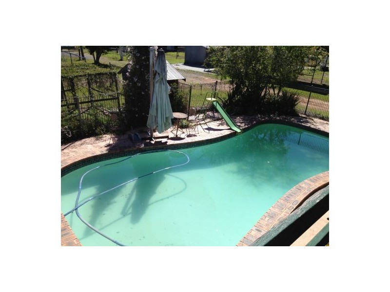 429 Chambers Flat Rd, Park Ridge QLD 4125