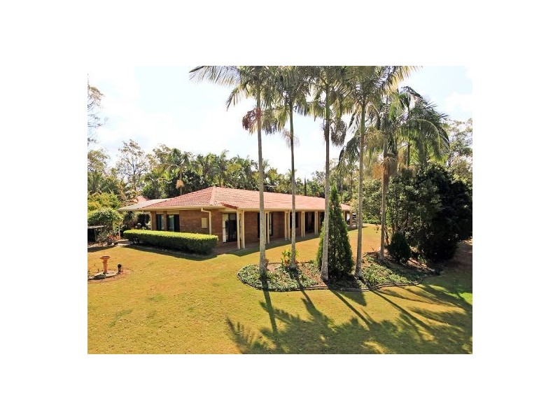 67 Executive Dr, Park Ridge QLD 4125