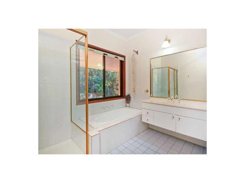 67 Executive Dr, Park Ridge QLD 4125