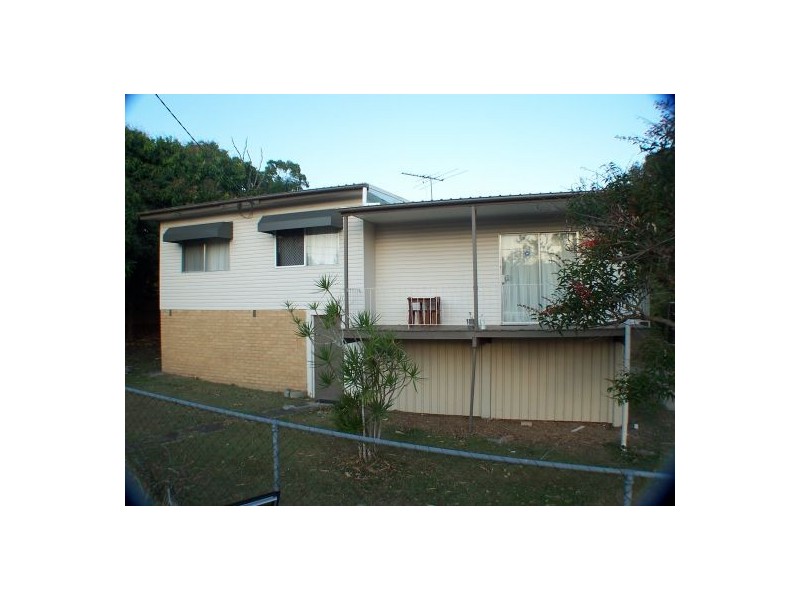 1 Wilde St, Kingston QLD 4114