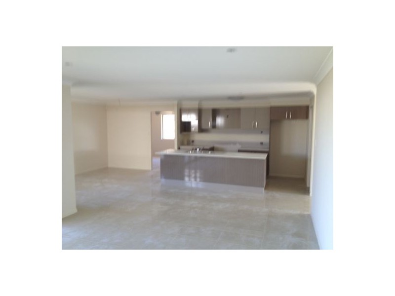 Lot 572 Anesbury St, Doolandella QLD 4077