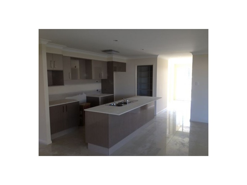 Lot 572 Anesbury St, Doolandella QLD 4077