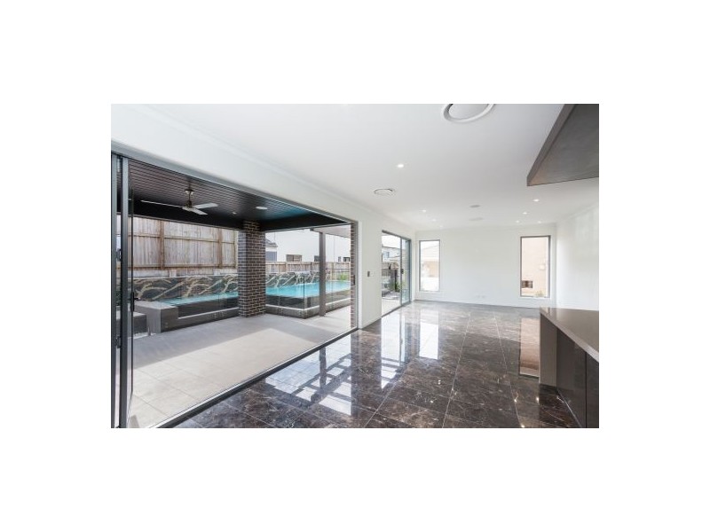 11 Southwalk Esp, Underwood QLD 4119