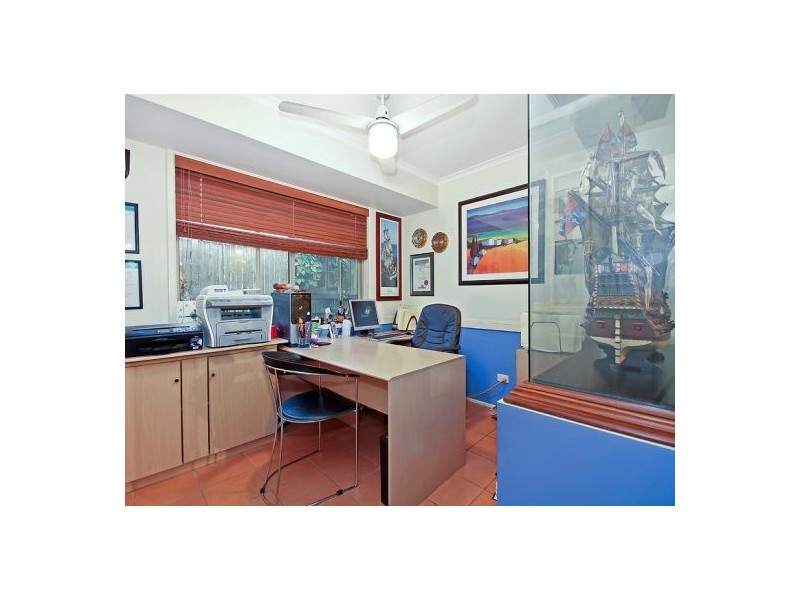 8 Tetratheca Pl, Sunnybank Hills QLD 4109